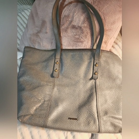 Fossil Grey Leather purse - Picture 3 of 3